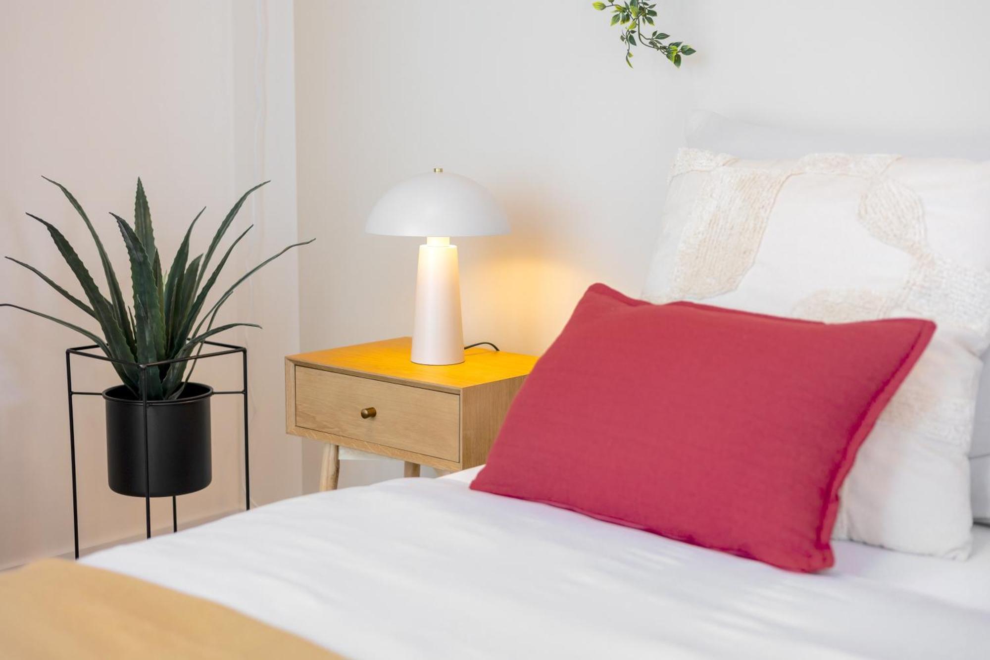 Bright 2Br - 4Th Floor, Balcony, Free Parking By Gravity Prague Apartment Exterior foto
