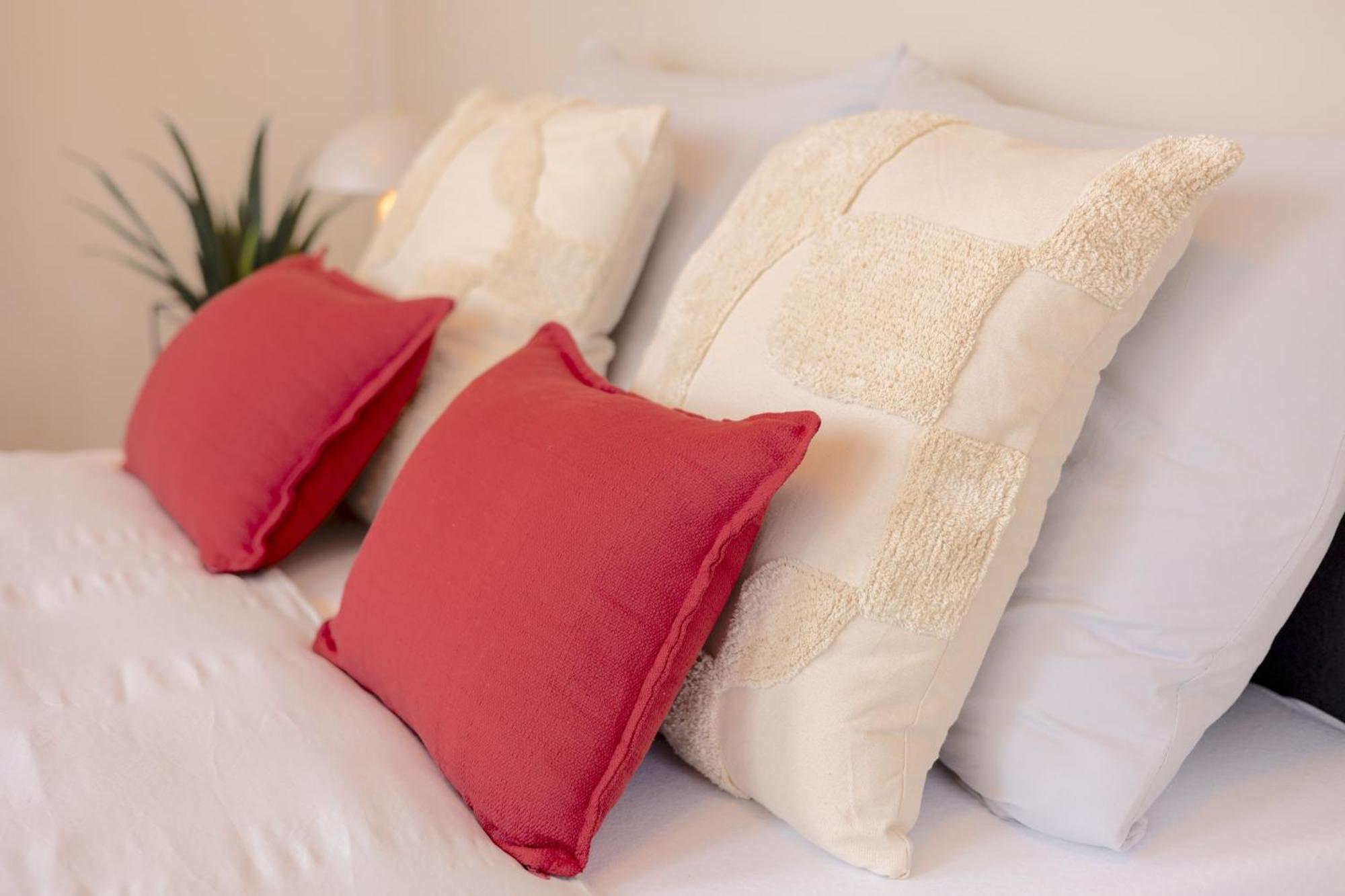 Bright 2Br - 4Th Floor, Balcony, Free Parking By Gravity Prague Apartment Exterior foto